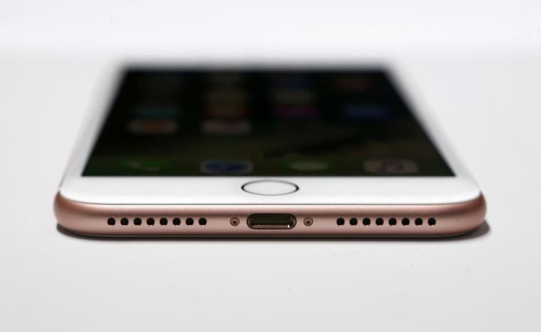 Apple presentó el iPhone 7 3