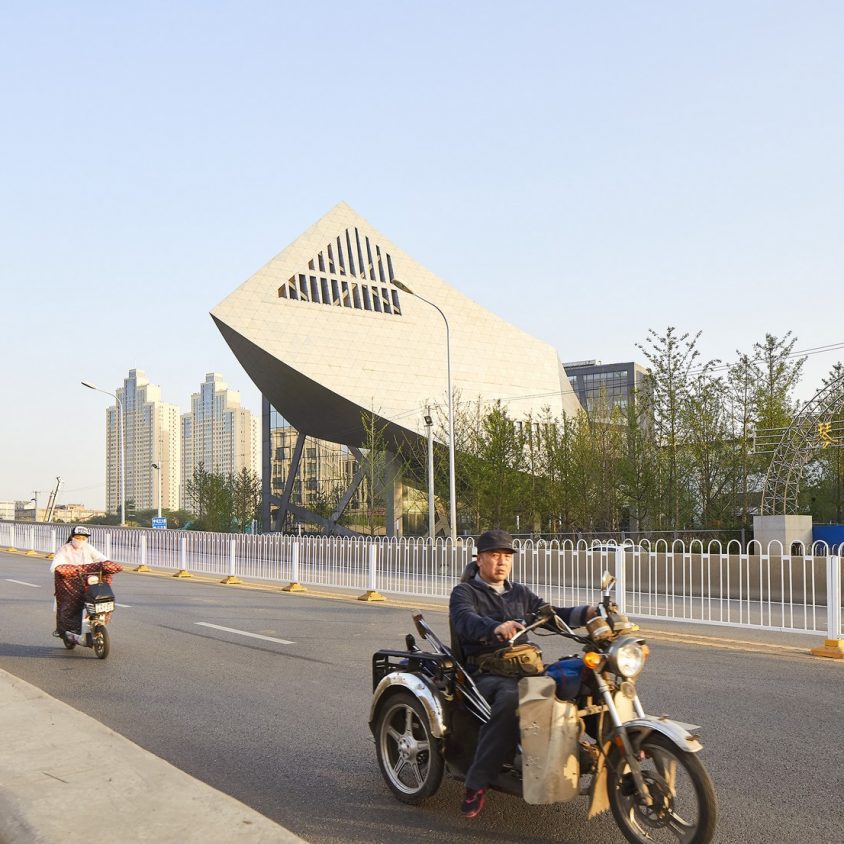 El museo Zhang ZhiDong, la primera obra de Libeskind en China 15