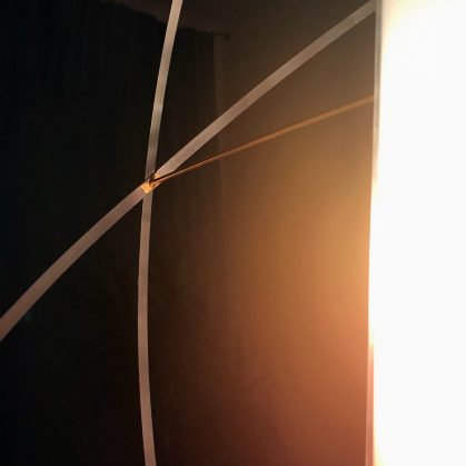 La puesta del sol en una lámpara 8