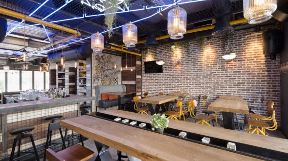 El estilo industrial de Strafta Gastro bar 5