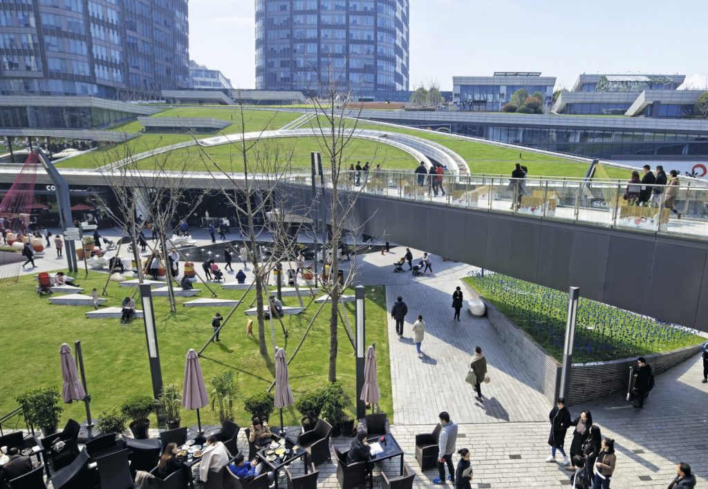 Hacia un mundo más verde en Greenland Center 4