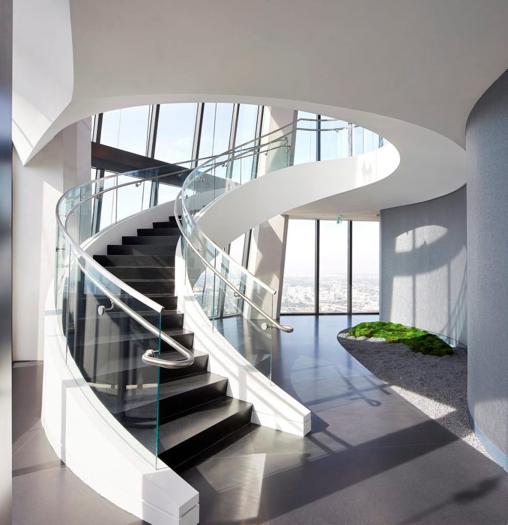 Fluidez entre arquitectura e ingeniería en las curvas de One Thousand ...