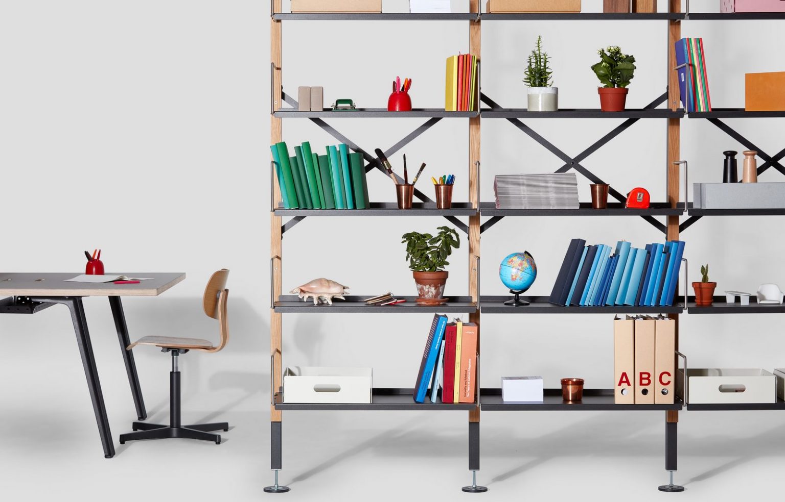 Soluciones de almacenamiento y estanterías de Very Good & Proper para