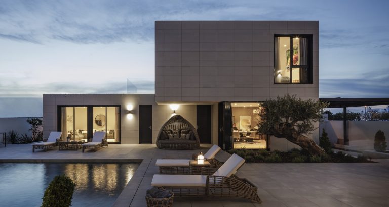 Modularidad en arquitectura y diseño: Vivienda a medida en Sevilla con