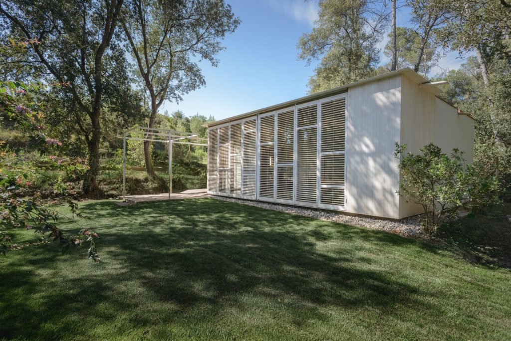 Tallerdarquitectura diseña ‘Galería’: una casita en el bosque para un retiro saludable 1