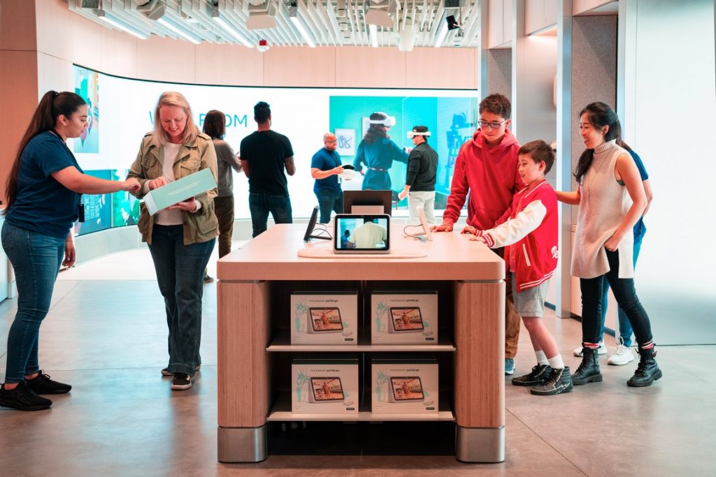 Metaverso: Meta Store & citizenM 6