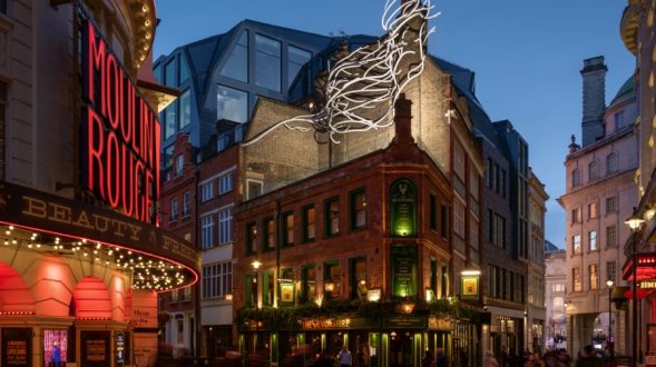 'Londres es un bosque': reconstruyendo la ciudad con una sorprendente escultura en el edificio Lucent de Piccadilly Circus 18